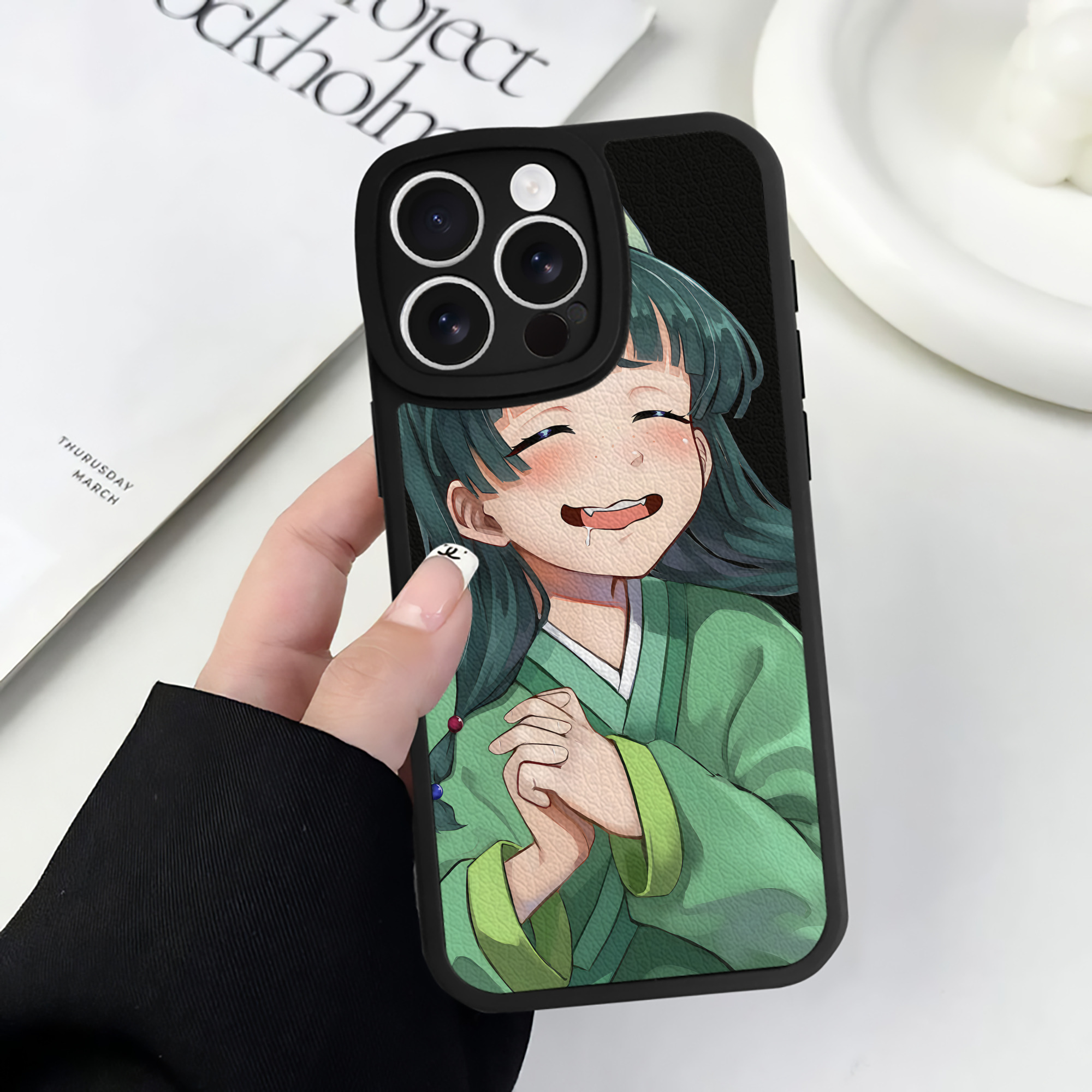 （画像用） 薬屋のひとりごと The Apothecary Diaries 【iPhone 16シリーズ対応】シリコンスマホケース（レザー調） 材質：シリコン